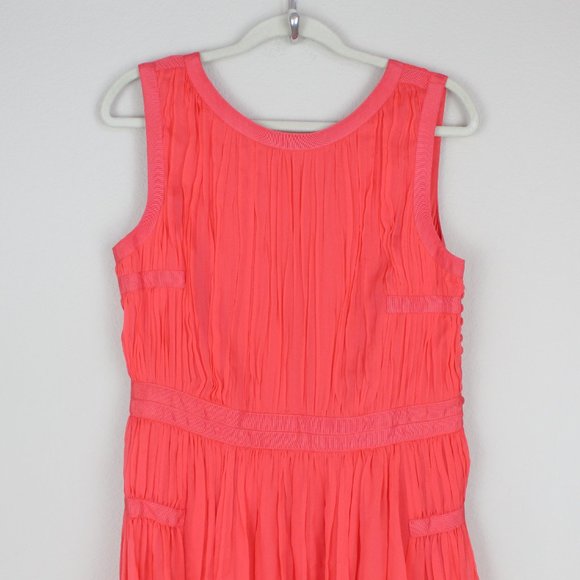 NWT Diane Von Furstenberg DVF Silk Pleated Dress| Flowy Weddings & Special Event - Picture 10 of 15